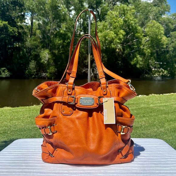 NWT Michael Kors Large North South Gansevoort Tangerine Leather Tote Crossbody - Picture 8 of 13
